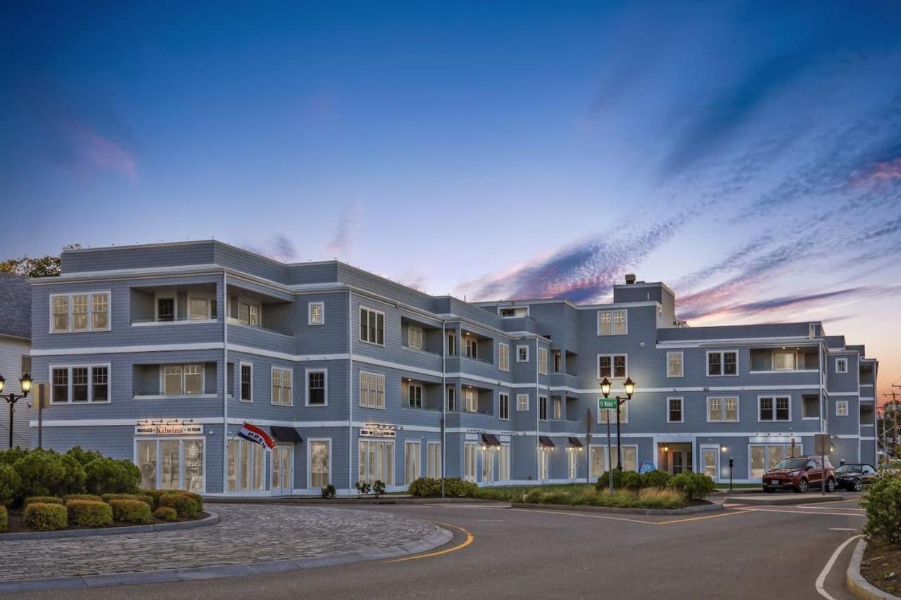 Harbourtown Suites On Plymouth Harbor Exterior photo